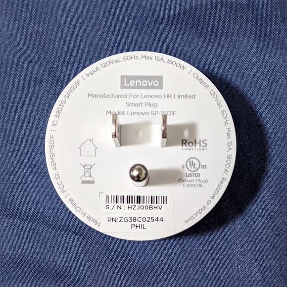 2 Smart Plugs Amazon and Lenovo - Picture 2 of 3